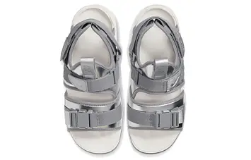 Nike Wmns Canyon Sandal 'Metallic Silver' - 4