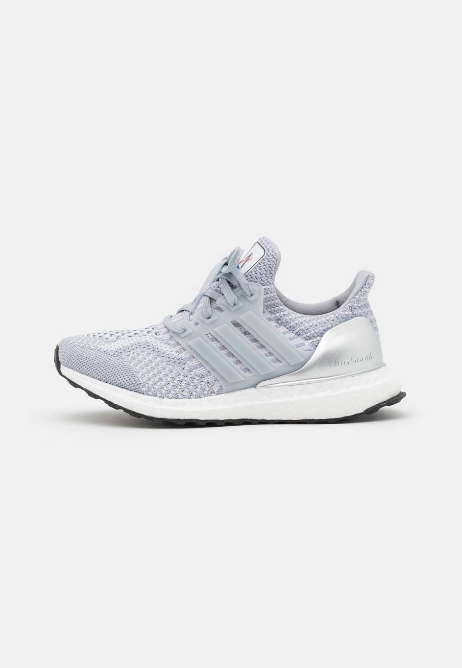 Фото № 1 с приближением к товару «‎Adidas Ultraboost Dna »