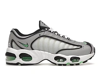 Фото № 1 с приближением к товару «‎Nike Air Max Tailwind 4»