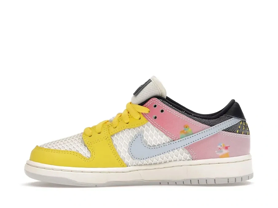 Фото № 3 с приближением к товару «‎Nike SB Dunk Low»