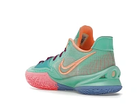 Фото № 6 с приближением к товару «‎Nike Kyrie 4 Low Keep Sue Fresh»