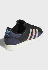 Фото № 5 с приближением к товару «‎Adidas Superstar »