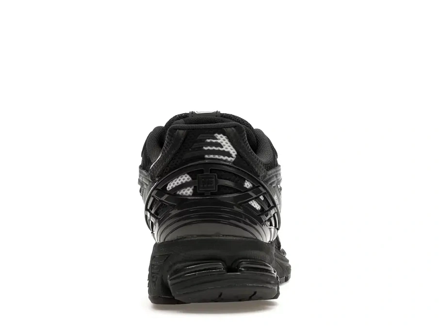 Фото № 4 с приближением к товару «‎New Balance 1906R»