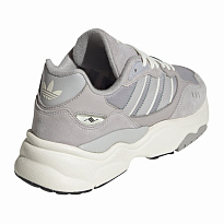 Фото № 4 с приближением к товару «‎Adidas Retropy »