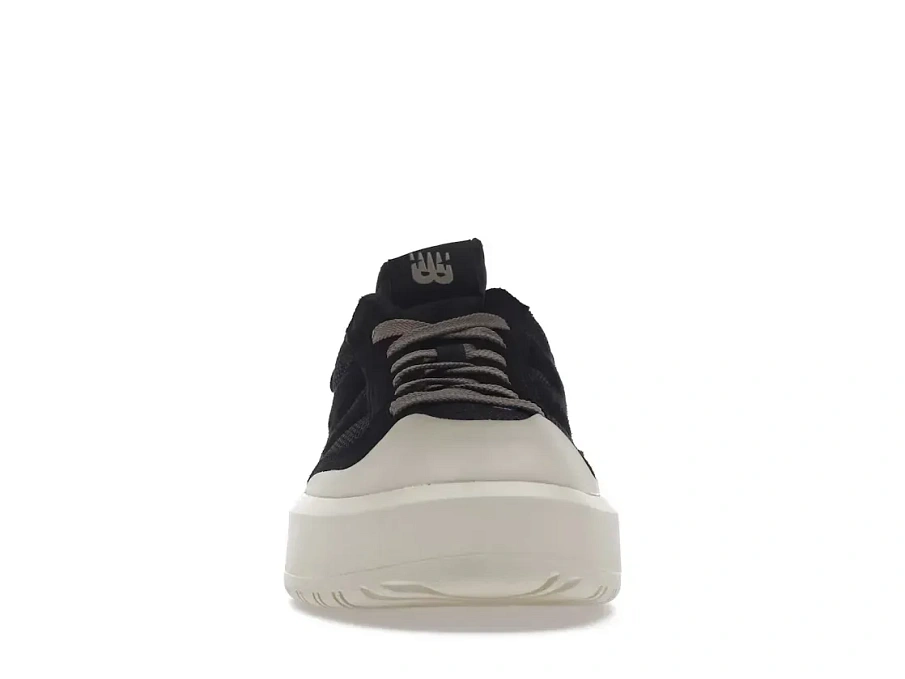 Фото № 2 с приближением к товару «‎New Balance CT302»
