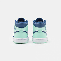 Фото № 3 с приближением к товару «‎Air Jordan 1 »