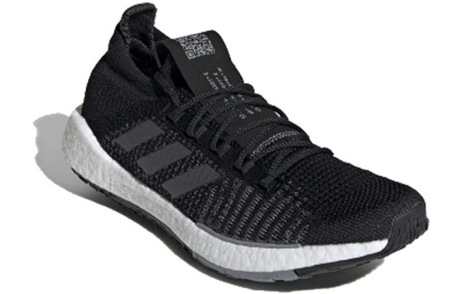 Фото № 2 с приближением к товару «‎adidas PulseBoost HD 'Core Black'»