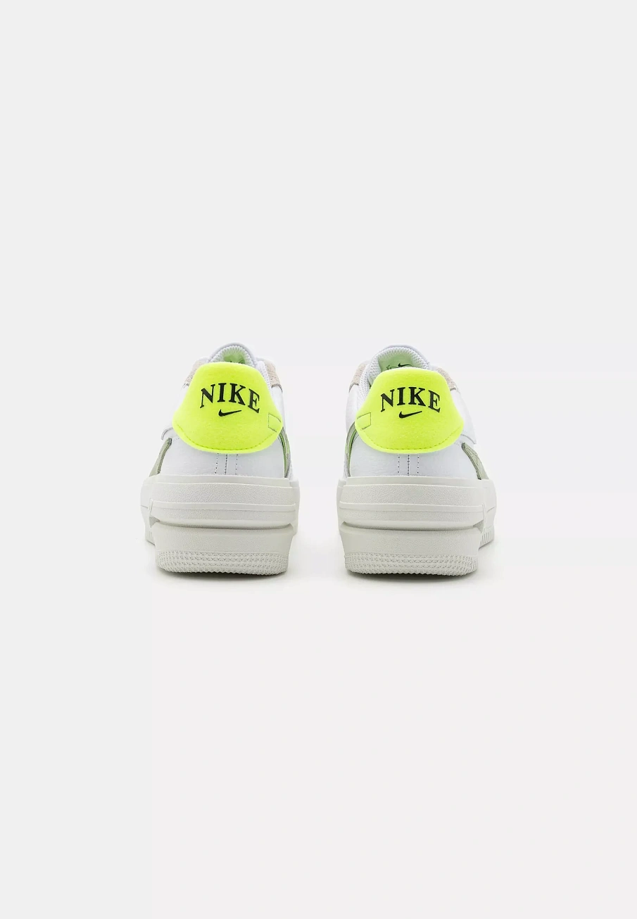Фото № 2 с приближением к товару «‎WMNS AF1 PLT.AF.ORM CG»