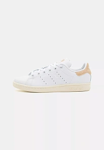 Фото № 4 с приближением к товару «‎STAN SMITH »