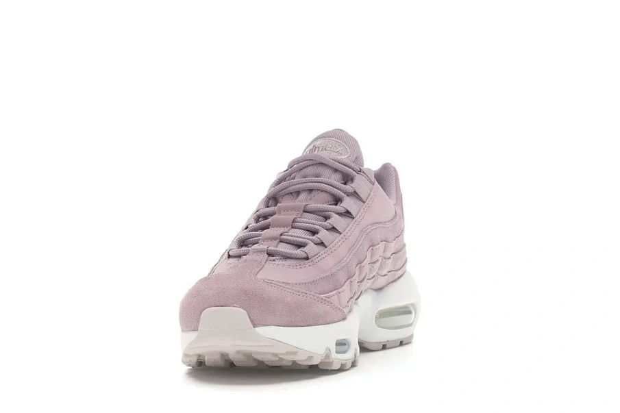 Фото № 2 с приближением к товару «‎Nike Air Max 95 Plum Chalk »