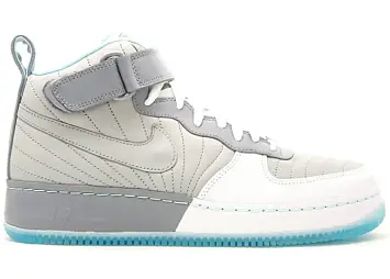 Jordan AJF 12 Glacier Ice (318546-071)