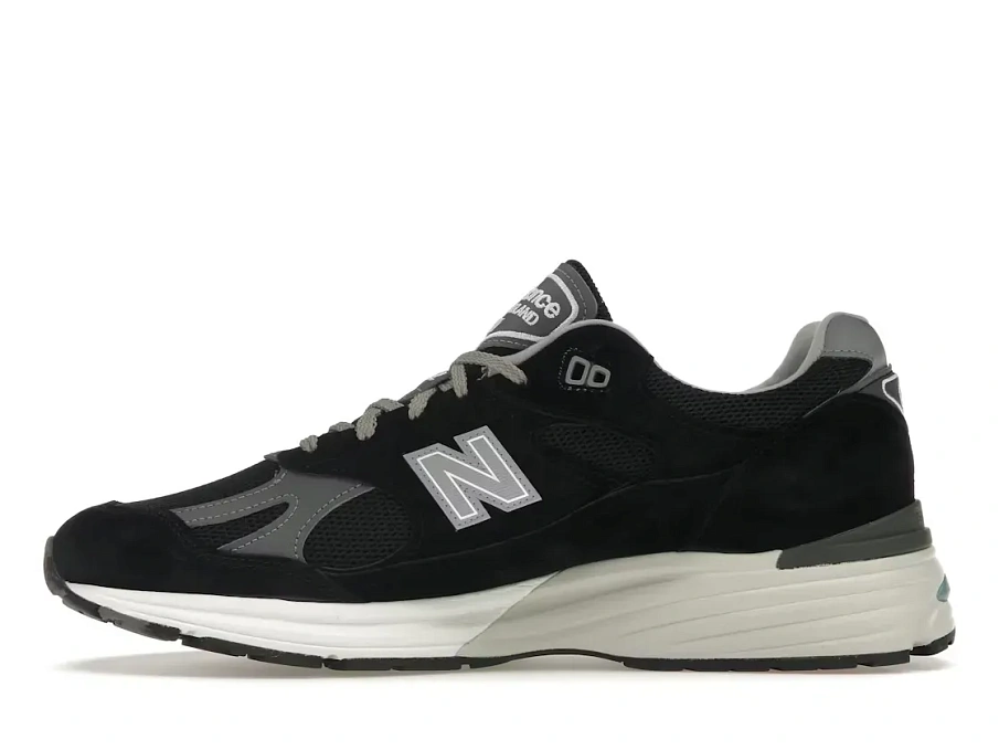 Фото № 3 с приближением к товару «‎New Balance 991v2»