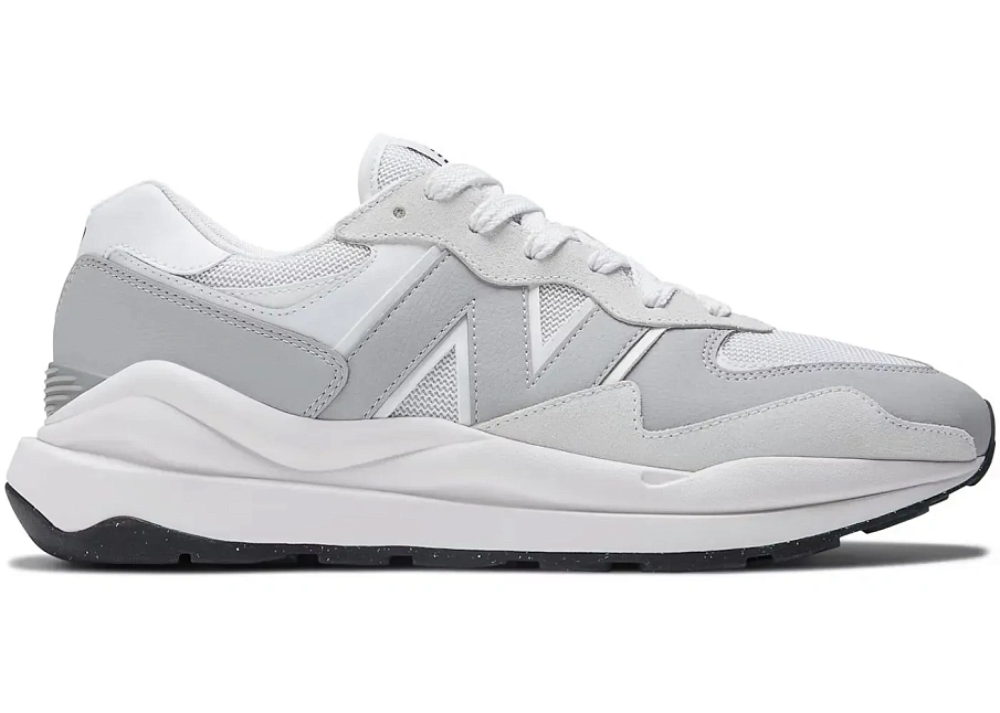 Фото № 1 с приближением к товару «‎New Balance 57/40»