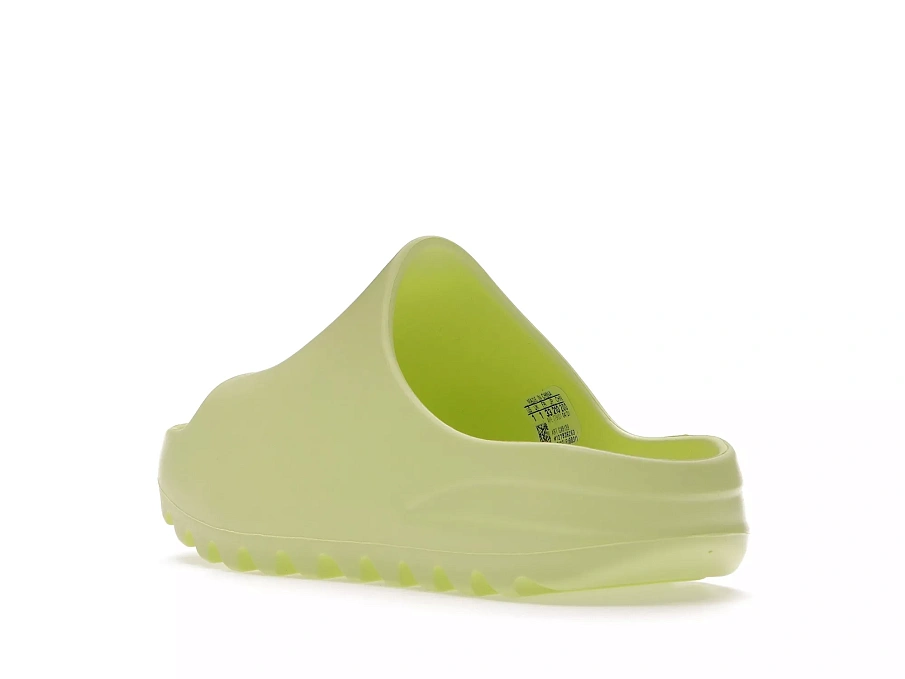Фото № 6 с приближением к товару «‎adidas Yeezy Slide Glow Green (Kids)»