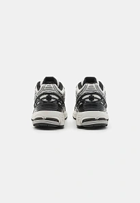 Фото № 3 с приближением к товару «‎M1906 UNISEX»