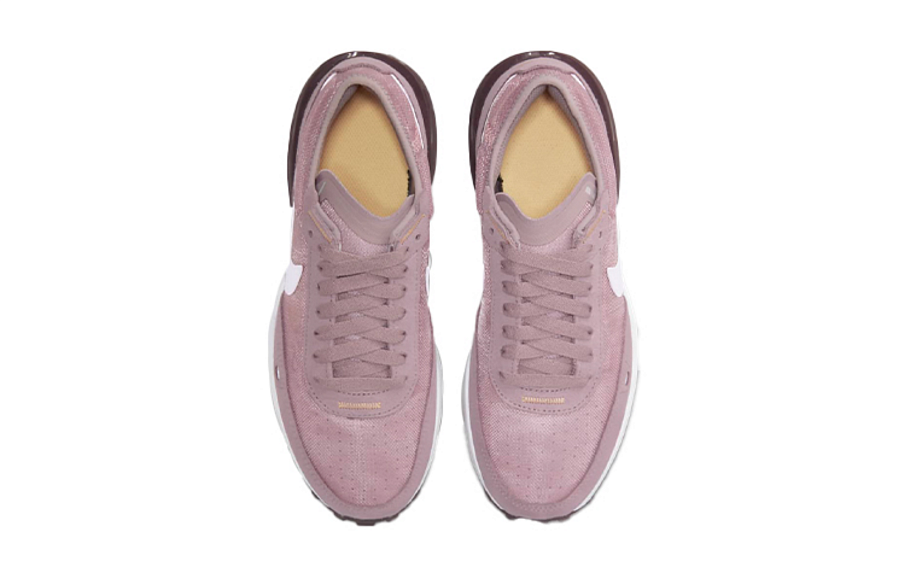 Фото № 4 с приближением к товару «‎Nike Waffle One (GS) Low-Top Running Shoes Pink»