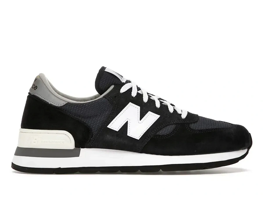 Фото № 1 с приближением к товару «‎New Balance 990»