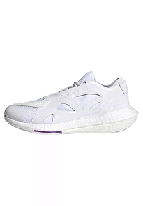 Фото № 1 с приближением к товару «‎ULTRABOOST 22»