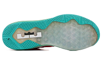 Фото № 3 с приближением к товару «‎Nike LeBron 9 Low 'Liverpool'»