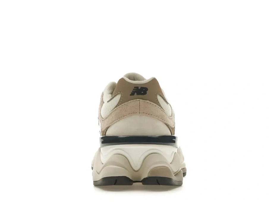 Фото № 4 с приближением к товару «‎New Balance 9060»