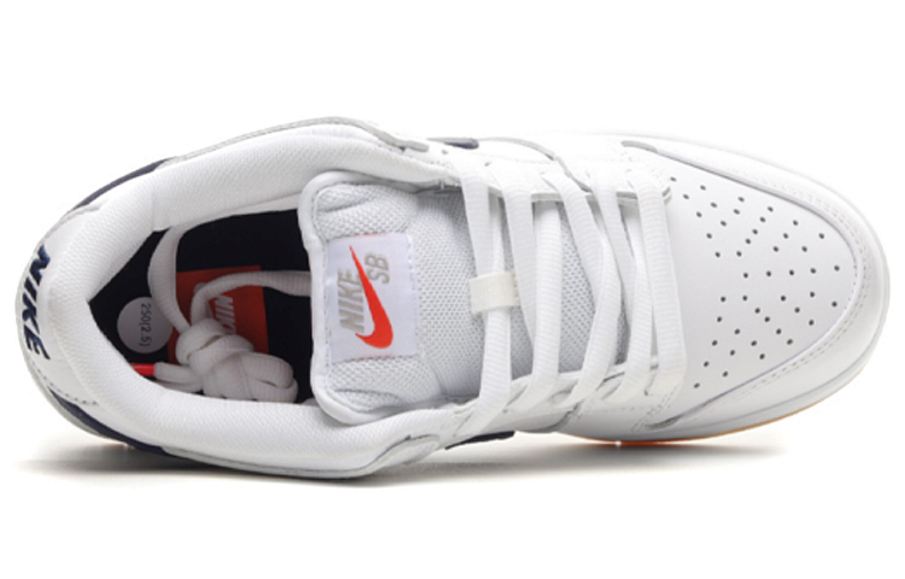 Фото № 4 с приближением к товару «‎Nike SB Dunk Low Orange Label WhiteNavy»