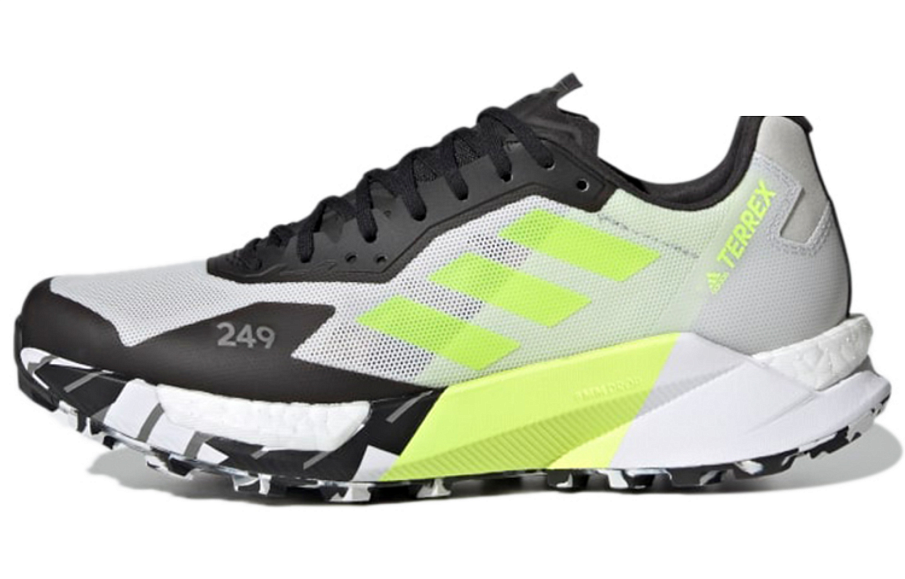 Фото № 1 с приближением к товару «‎adidas Wmns Terrex Agravic Ultra Wear Resistant Running Shoes Green»