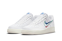 Фото № 2 с приближением к товару «‎Nike Air Force 1»