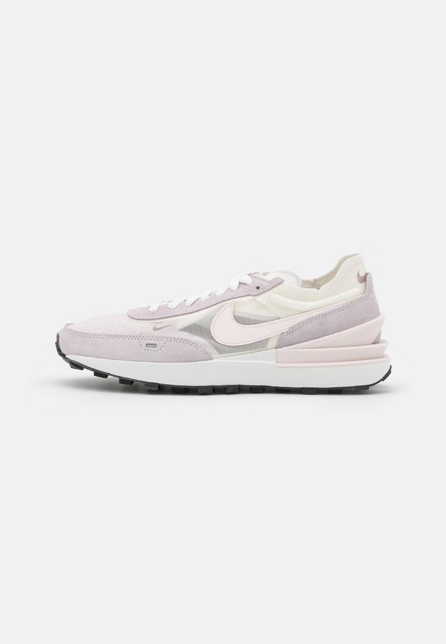 Фото № 1 с приближением к товару «‎Nike Waffle One »