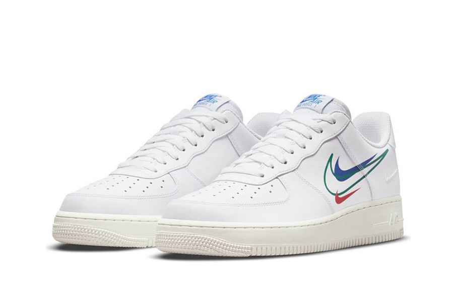 Фото № 2 с приближением к товару «‎Nike Air Force 1»