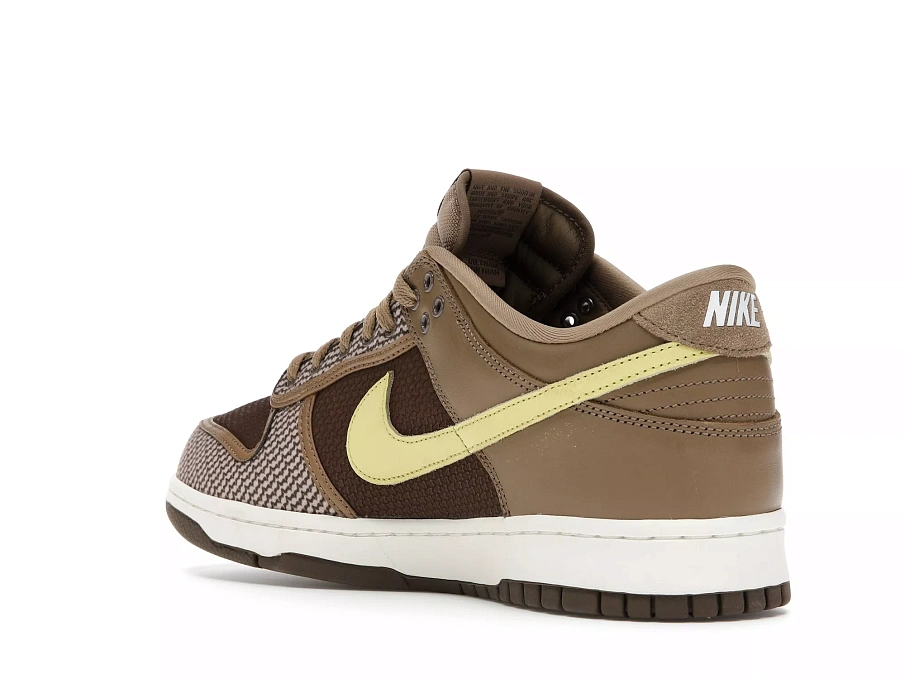 Фото № 3 с приближением к товару «‎Nike Dunk Low SP Undefeated Canteen Dunk vs. AF1 Pack»