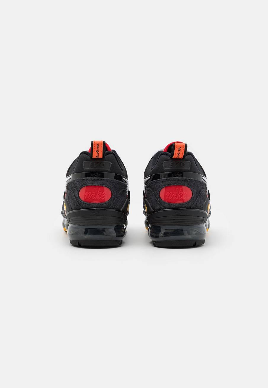 Фото № 3 с приближением к товару «‎Nike Air Vapormax Evo SE »