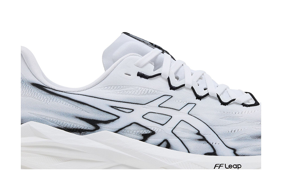 Фото № 3 с приближением к товару «‎ASICS Superblast 3 White Black»