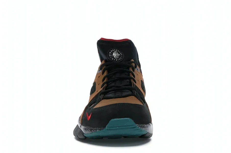 Фото № 2 с приближением к товару «‎Nike Air Mowabb NXN Olivia Kim No Cover »