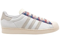 Фото № 1 с приближением к товару «‎adidas Superstar Plaid Beige»