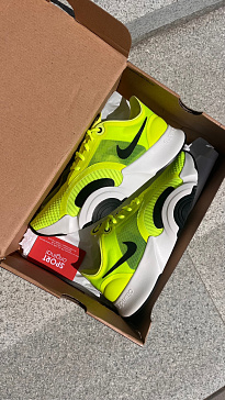 Фото № 2 с приближением к товару «‎Nike AIR ZOOM SUPERREP go»