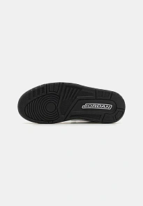 Фото № 4 с приближением к товару «‎AIR JORDAN LEGACY 312 »