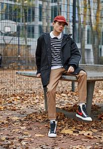 Фото № 1 с приближением к товару «‎Nike Blazer ’77 Emb »