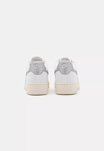 Фото № 4 с приближением к товару «‎W AIR FORCE 1 07 ESS TRND»