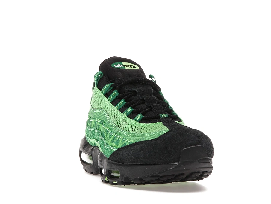 Фото № 2 с приближением к товару «‎Nike Air Max 95 Naija»