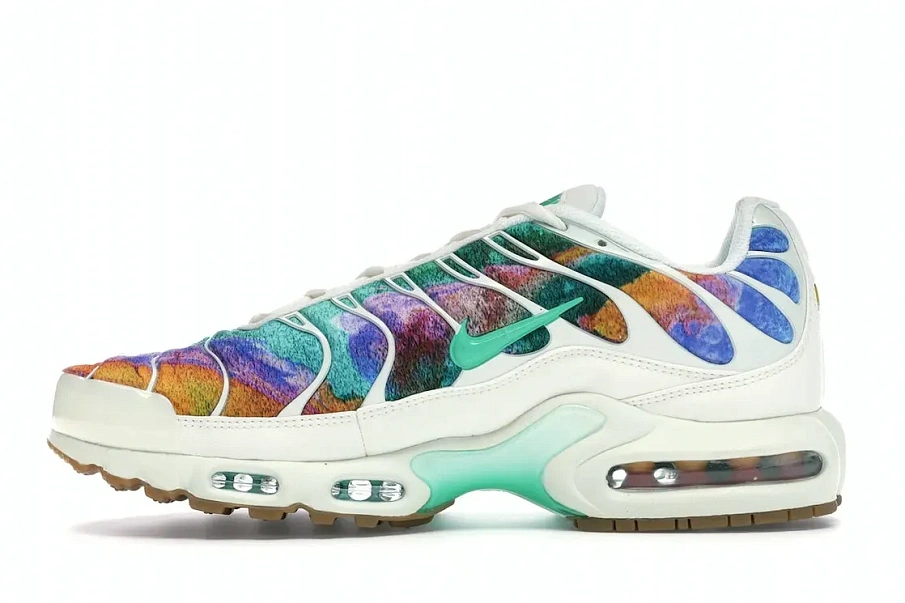 Фото № 3 с приближением к товару «‎Nike Air Max Plus Alternate Galaxy»