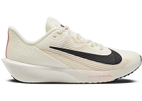 Фото № 1 с приближением к товару «‎Nike Rival Fly 4»