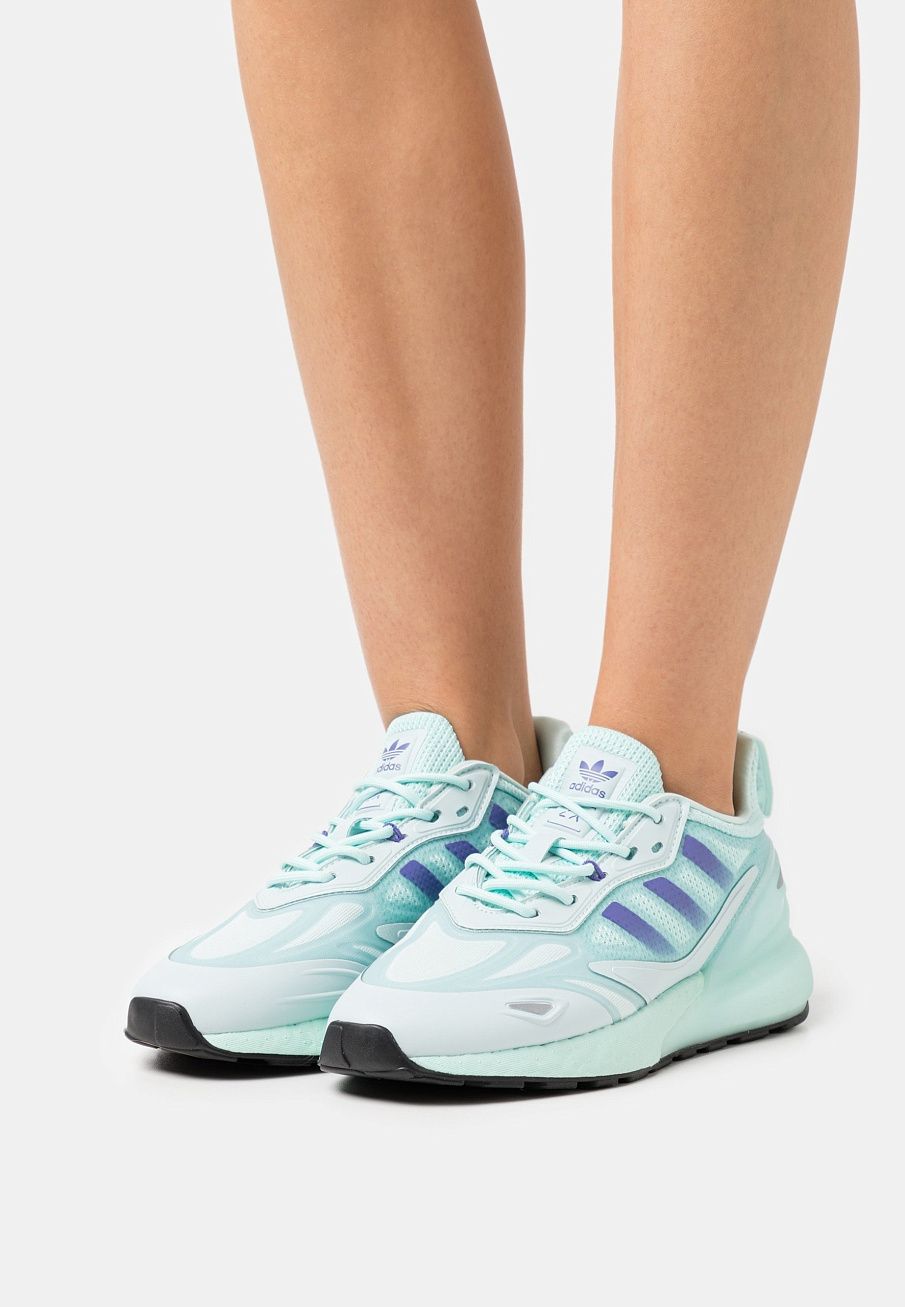 Фото № 2 с приближением к товару «‎Adidas ZX 2K Boost 2.0 »