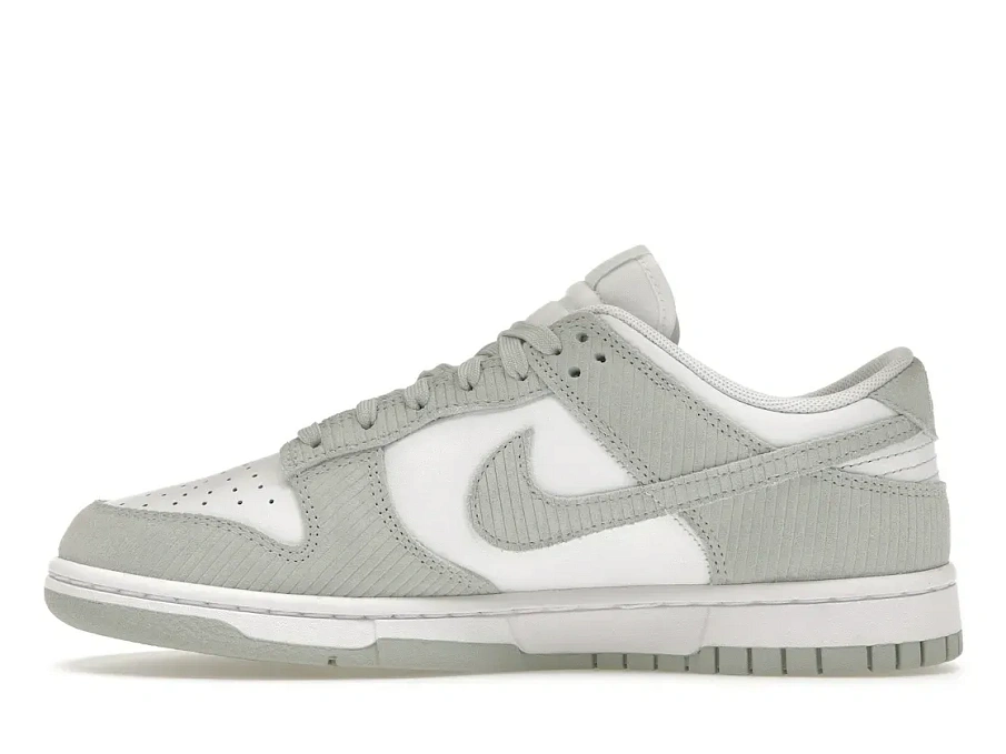 Фото № 3 с приближением к товару «‎Nike Dunk Low Light Silver Corduroy »