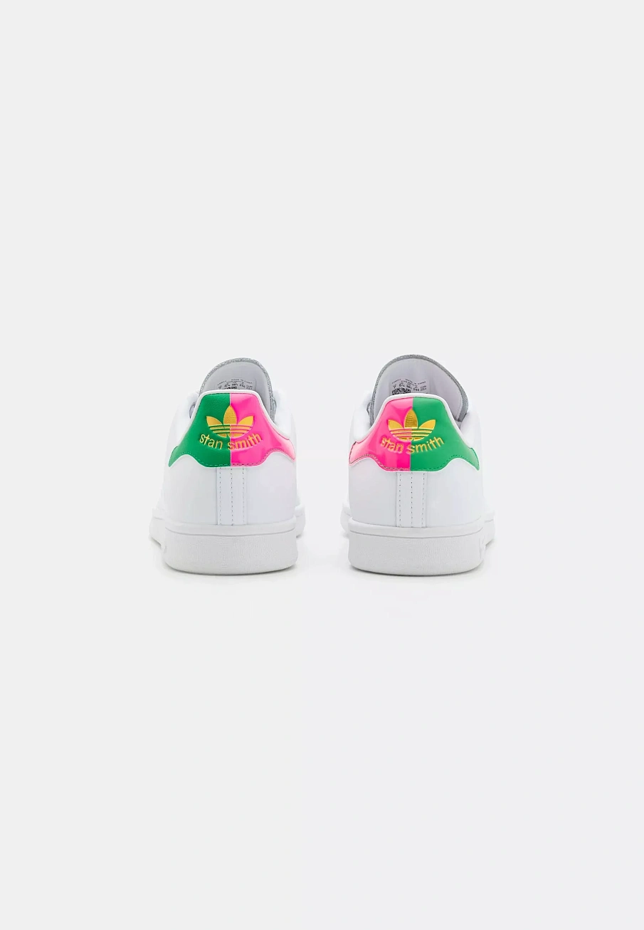 Фото № 4 с приближением к товару «‎STAN SMITH »