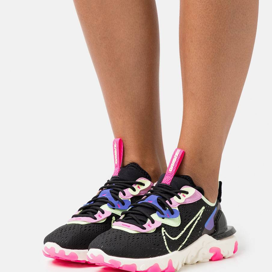 Фото № 2 с приближением к товару «‎Nike React Vision »