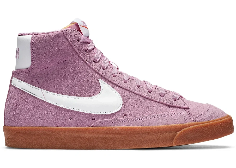 Фото № 1 с приближением к товару «‎Nike Blazer Mid 77 Pink White Gum »