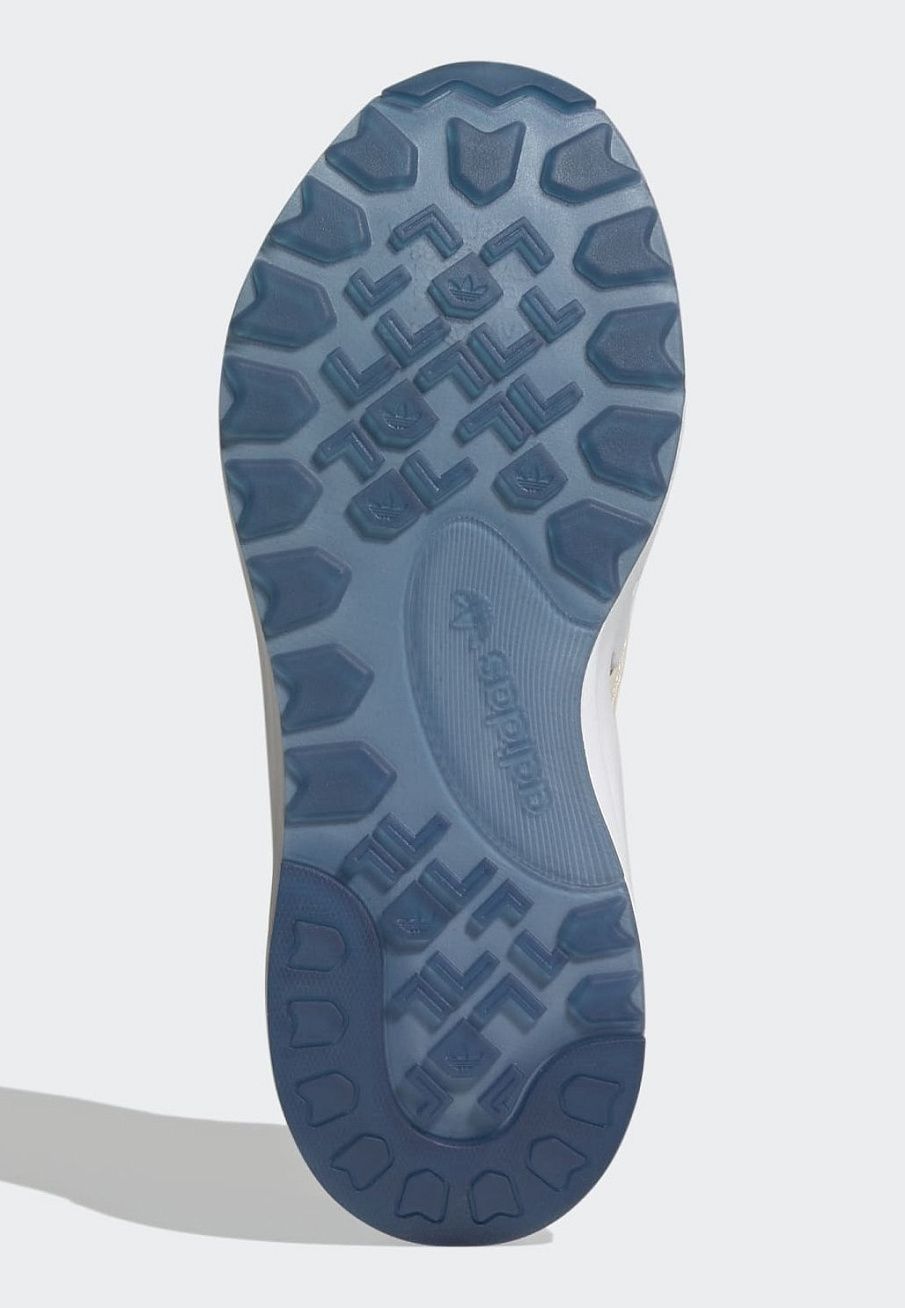 Фото № 5 с приближением к товару «‎Adidas Retropy »
