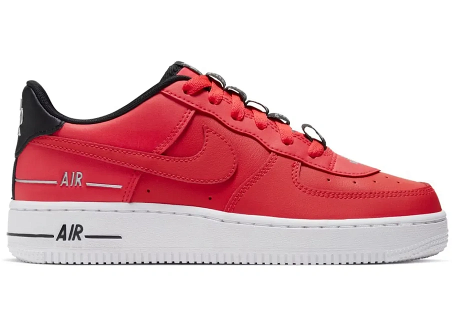 Фото № 1 с приближением к товару «‎Air Force 1 LV8 3»