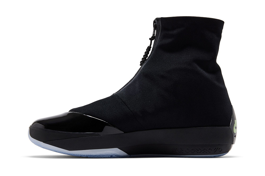 Фото № 4 с приближением к товару «‎Air Jordan 4028 Black Volt»
