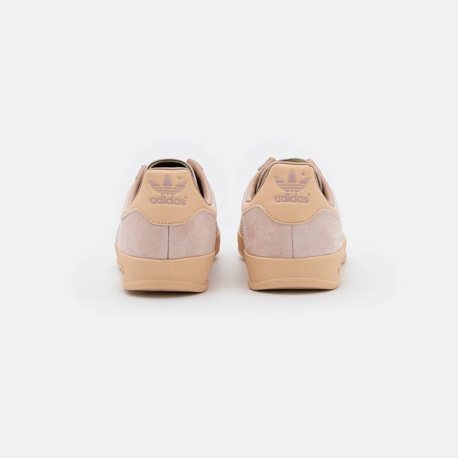 Фото № 3 с приближением к товару «‎Adidas Broomfield »